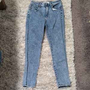 Abercrombie & Fitch Super Skinny Ankle High Rise Jeans